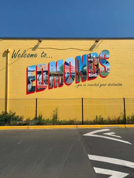 Welcome to Edmonds sign in downtown Edmonds.  